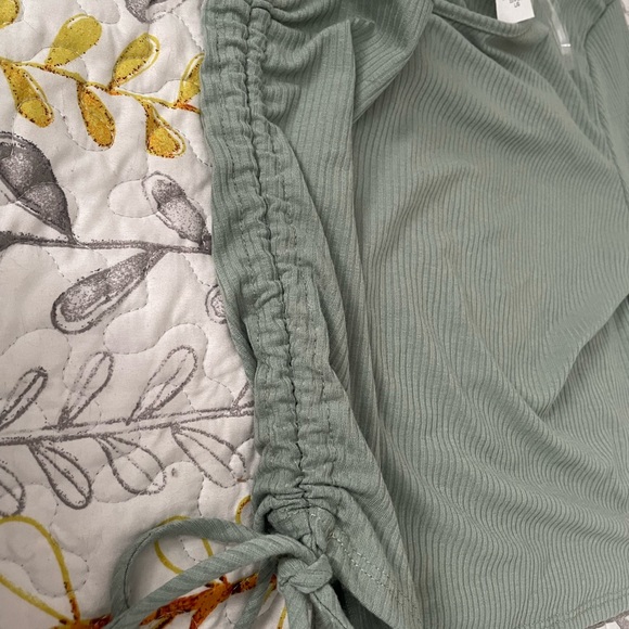 NWOT One Shoulder Top - Picture 2 of 3